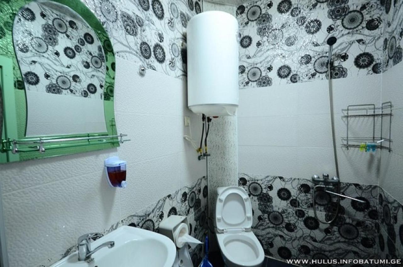 Hulus Hotel マヒンジャウリ エクステリア 写真